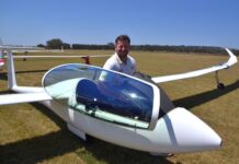 Gliders take to the skies
