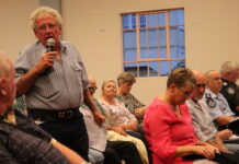 Tensions rise at second crime meeting