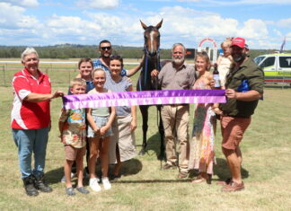 Nanango’s Christmas race day