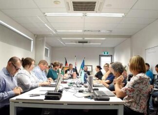 Arts funding finds few takers