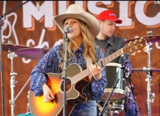 Hillview Cottages ‘Country Road Tripping’