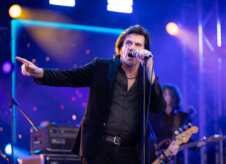 Stars join Blueberry Jam Sesh